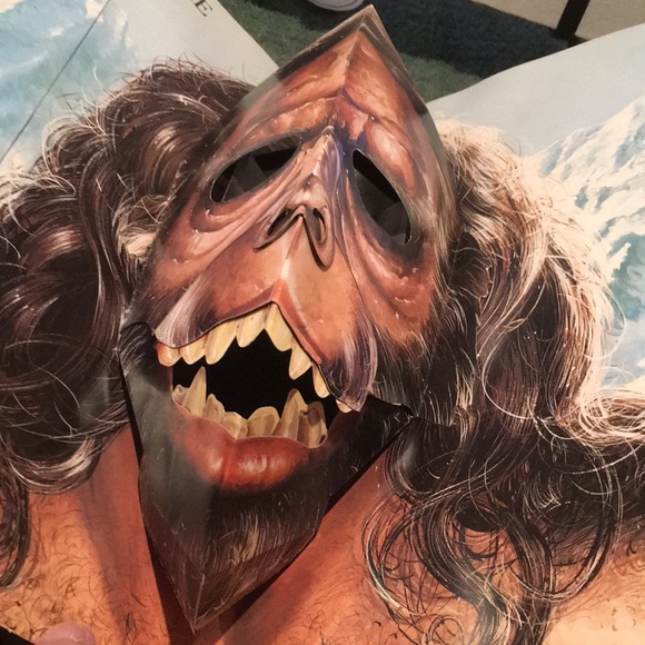 VTG 1991 “Beyond Belief” Hardcover Pop-up Book - Picture 5 of 6